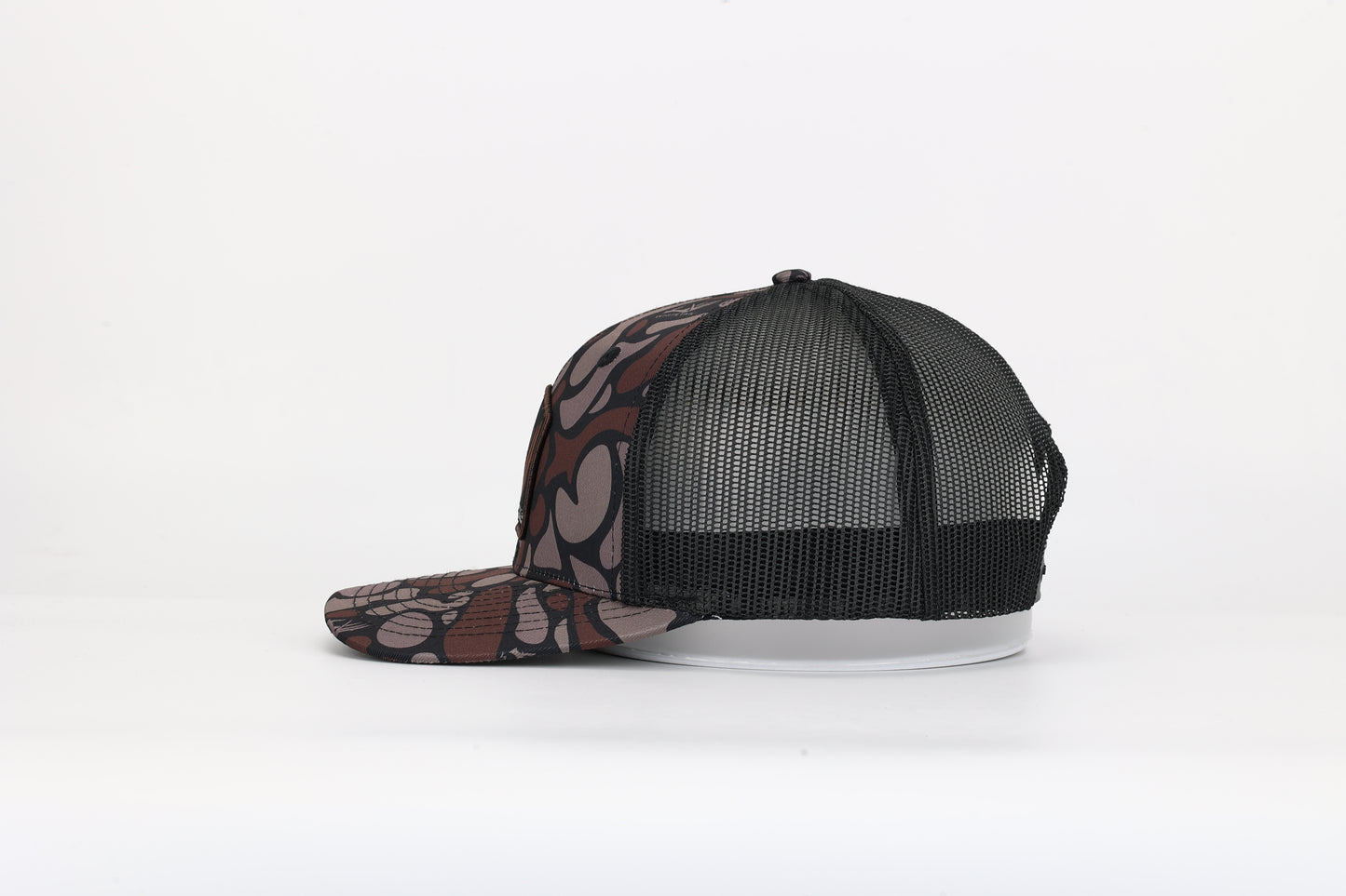 Whitetail Co. Dark Old Camo Shed Antler 6 Panel