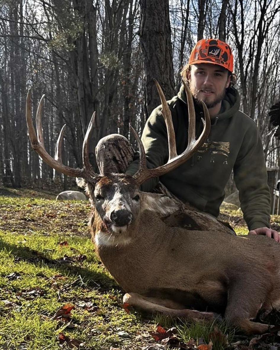 Whitetail Co. Gun Hunter Trucker