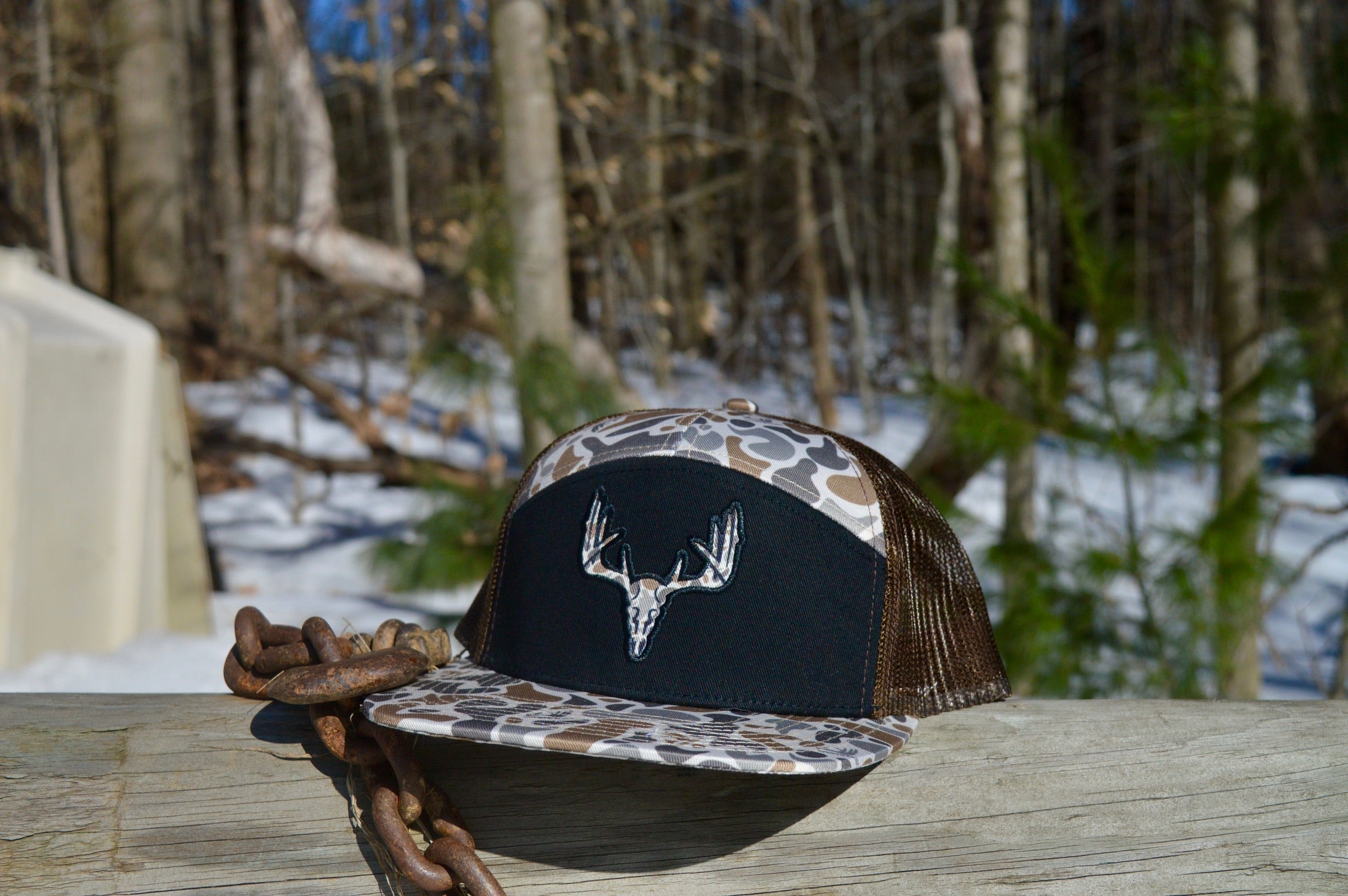 Whitetail Co. | Old Camo Skull | 7 Panel
