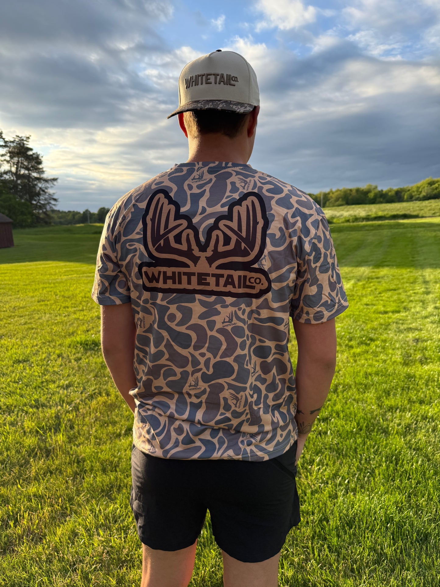 New !!! Whitetail Co. Old Duck Camo Faded Pocket Tee