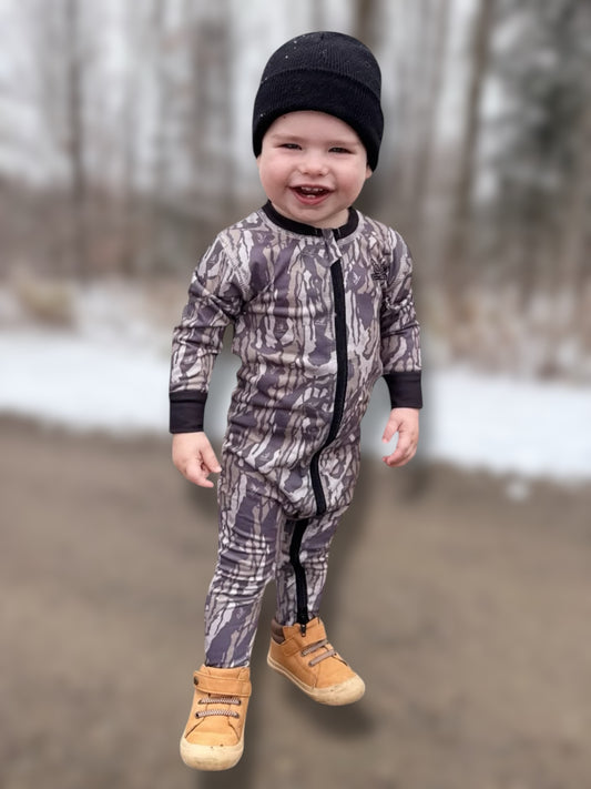 New !!! Whitetail Co. Old Tree Bark Footy Pajamas