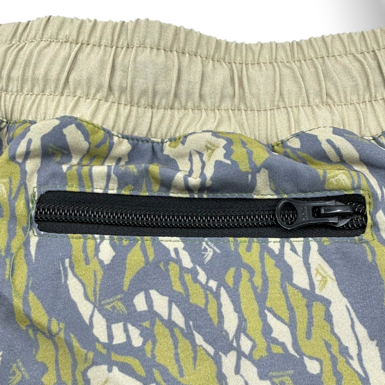 Whitetail Co. Ridge Runner Women’s Shorts Tree Bark