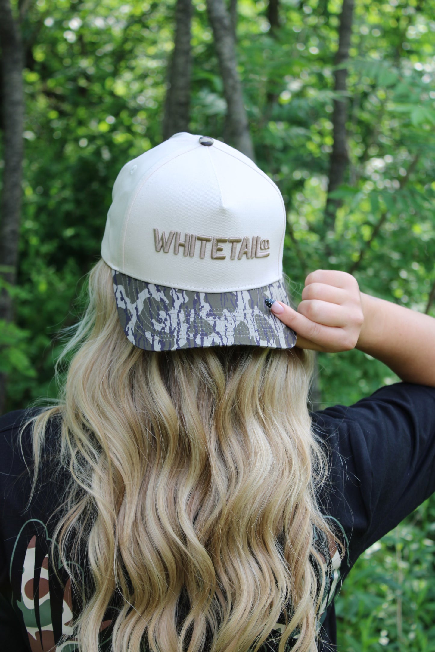 New !!! Whitetail Co. Washed Brim Trucker