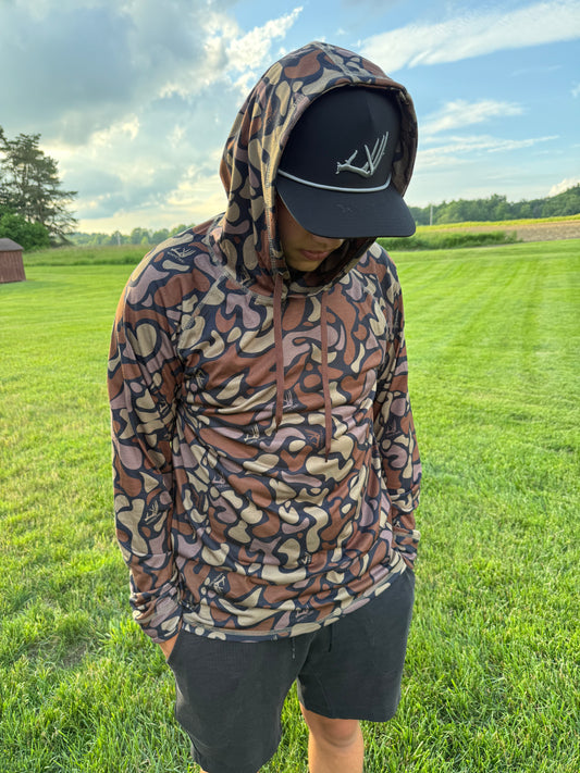 New !!! Whitetail Co. RUT Lightweight Hoodie  Dark Old Camo