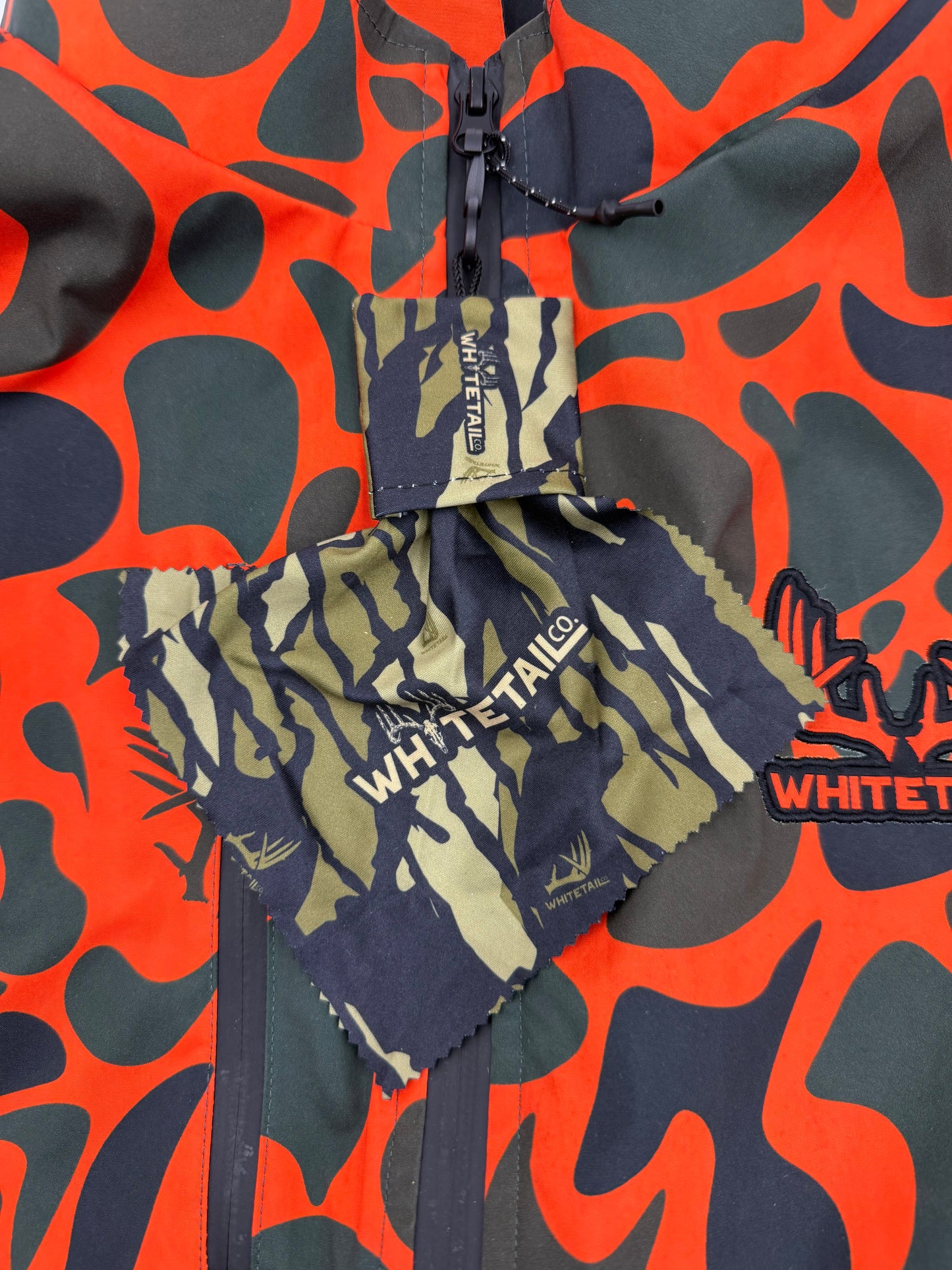 Whitetail Co. Microfiber Lens Cleaner Ole Tree Bark