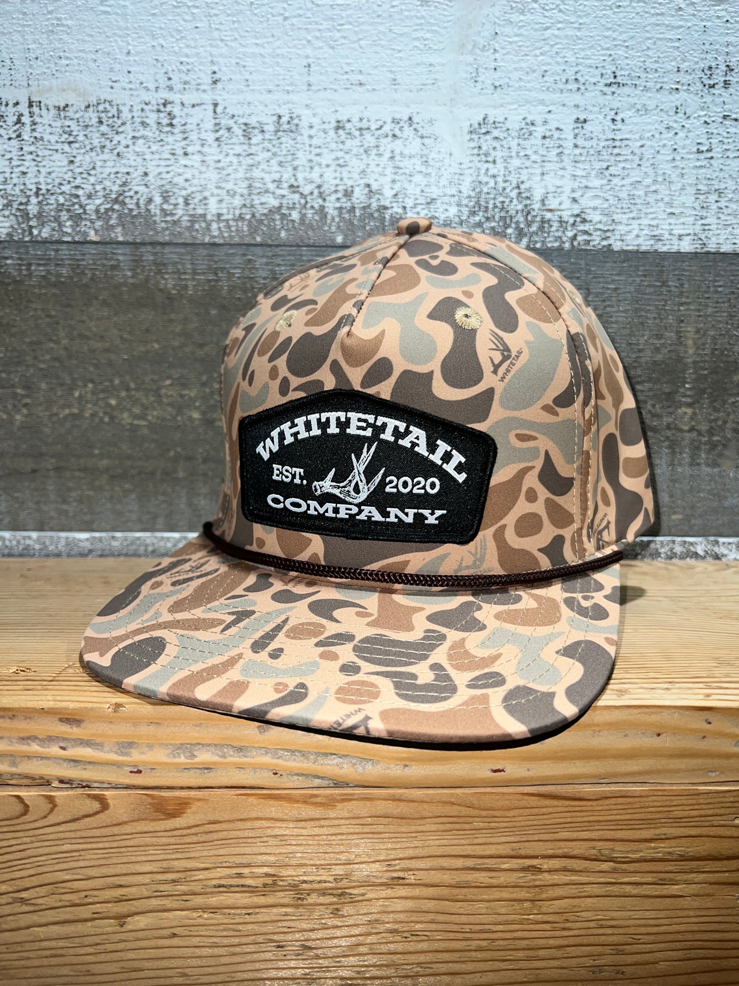 Whitetail Co. Shed Hunter Dark Old Camo