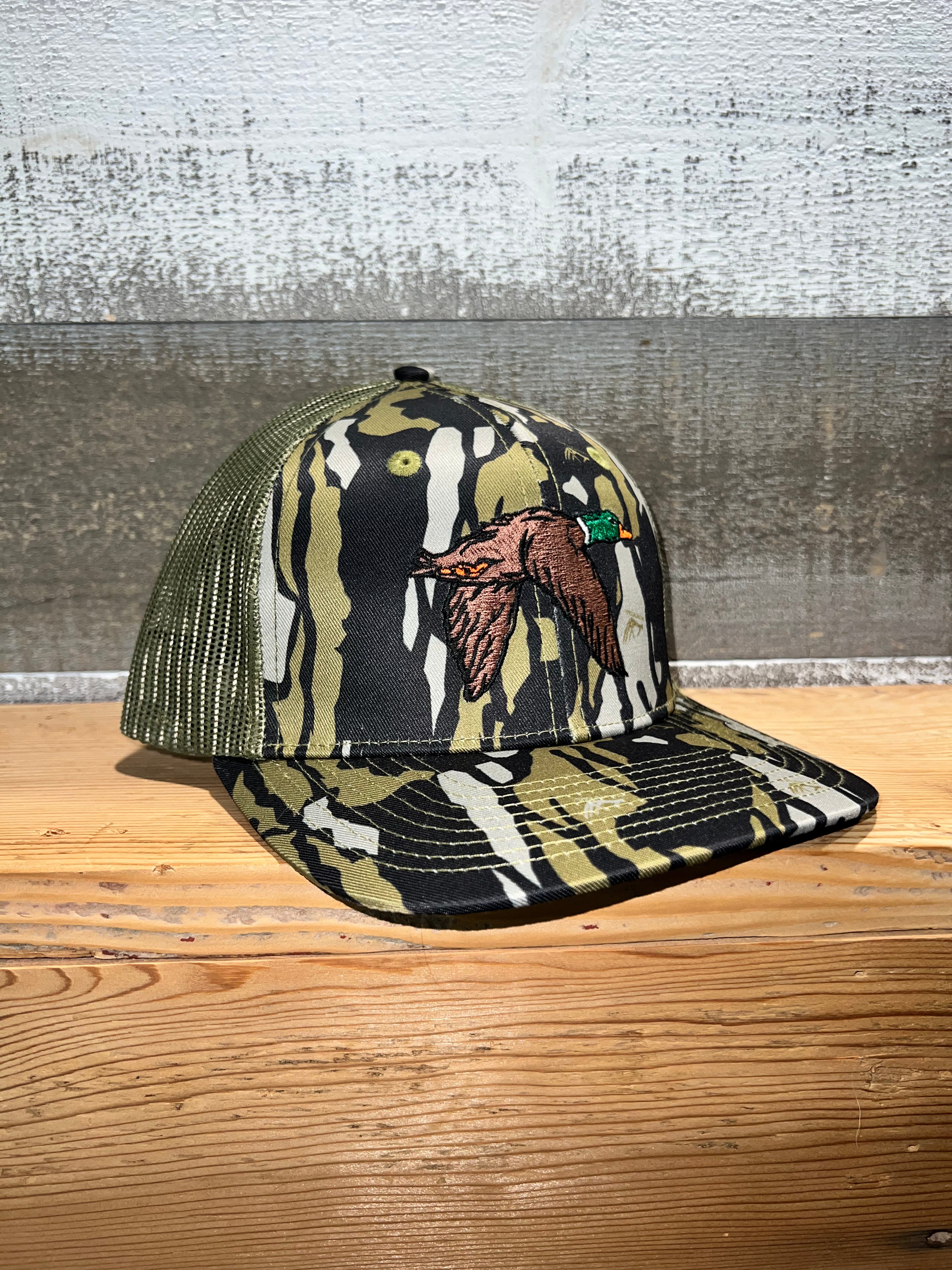 Whitetail Co. Mallard 🦆 Old Tree Bark Camo Trucker 112