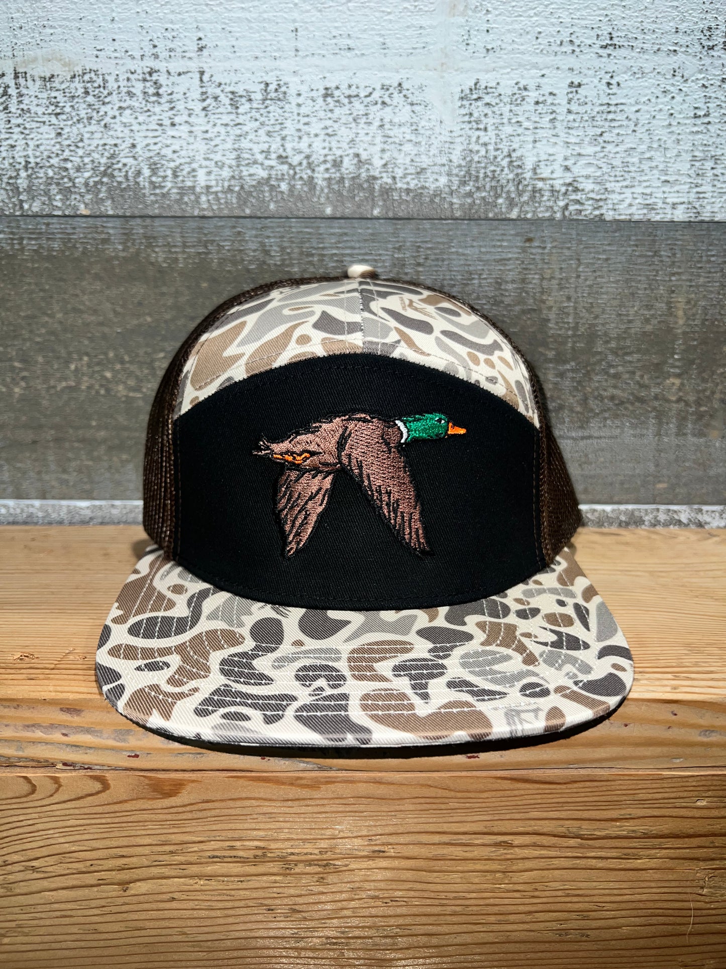 Whitetail Co. Mallard 🦆 7 Panel Old Camo Black Front