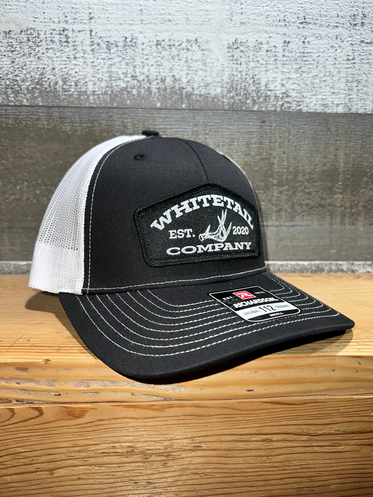 Whitetail Co. Shed Hat Small Richardson 112 Black/White