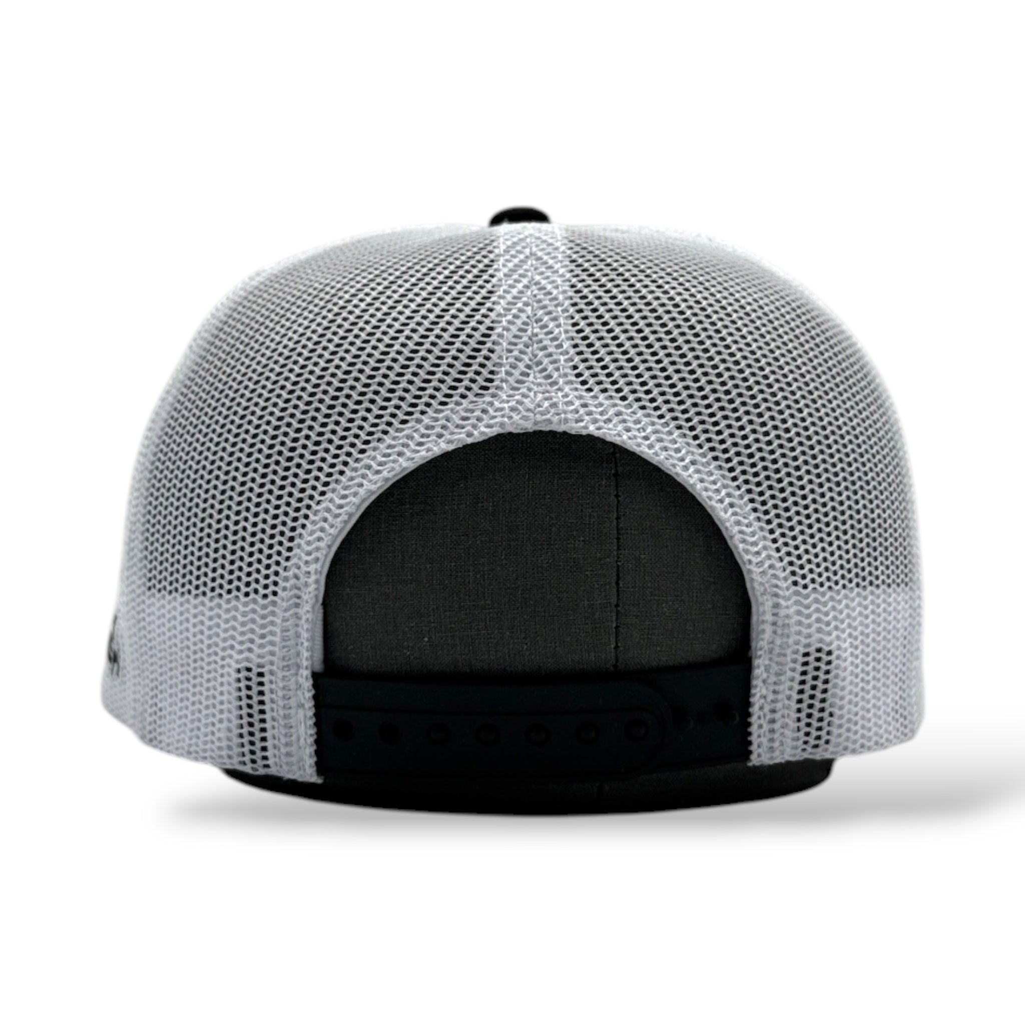 Whitetail Co. | DognEr | High Front | Black/White