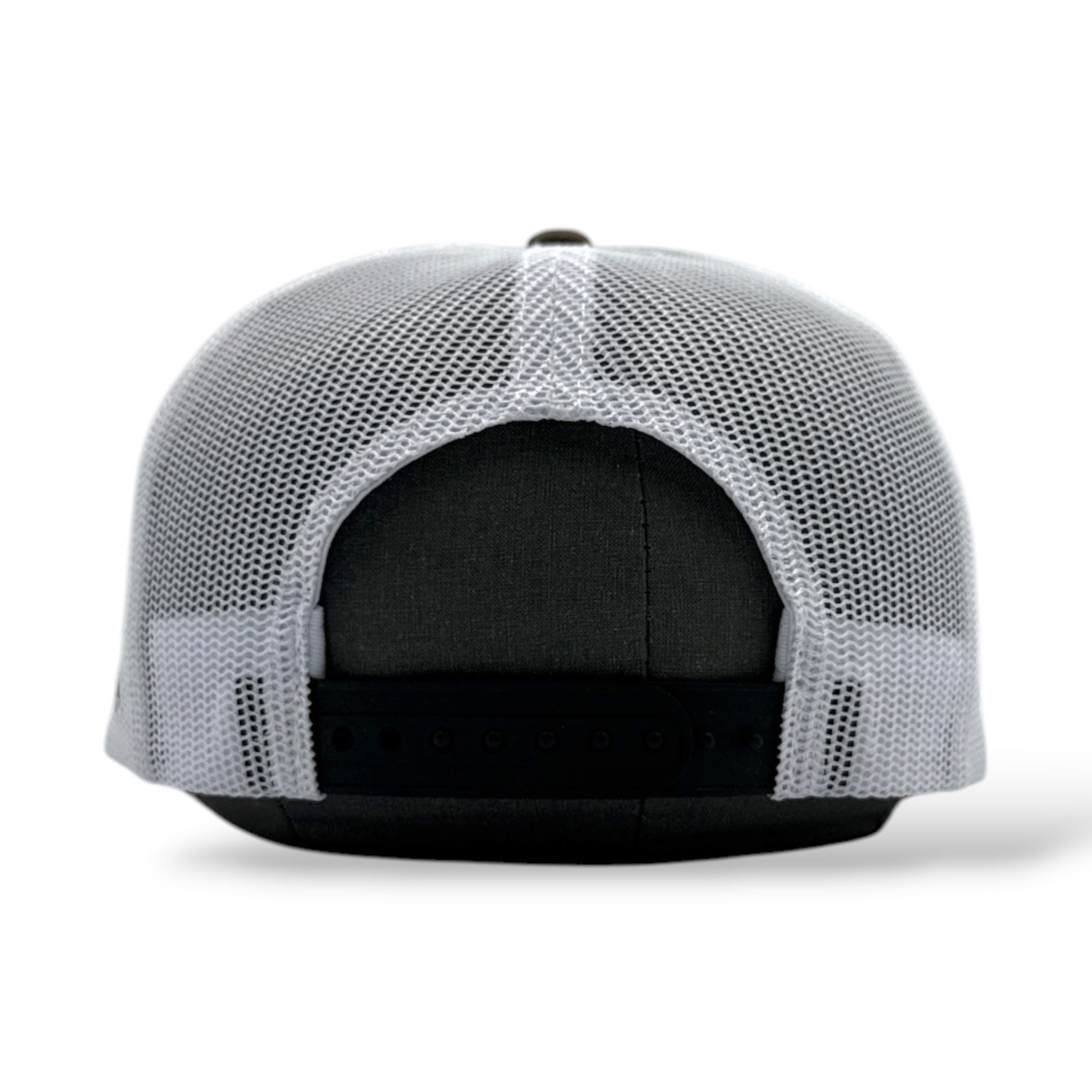 Whitetail Co. | DognEr | High Front | Brown/White